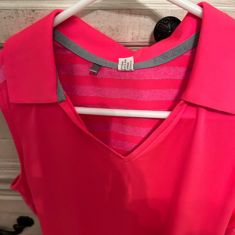 Pink Under Armour ladies golf tank